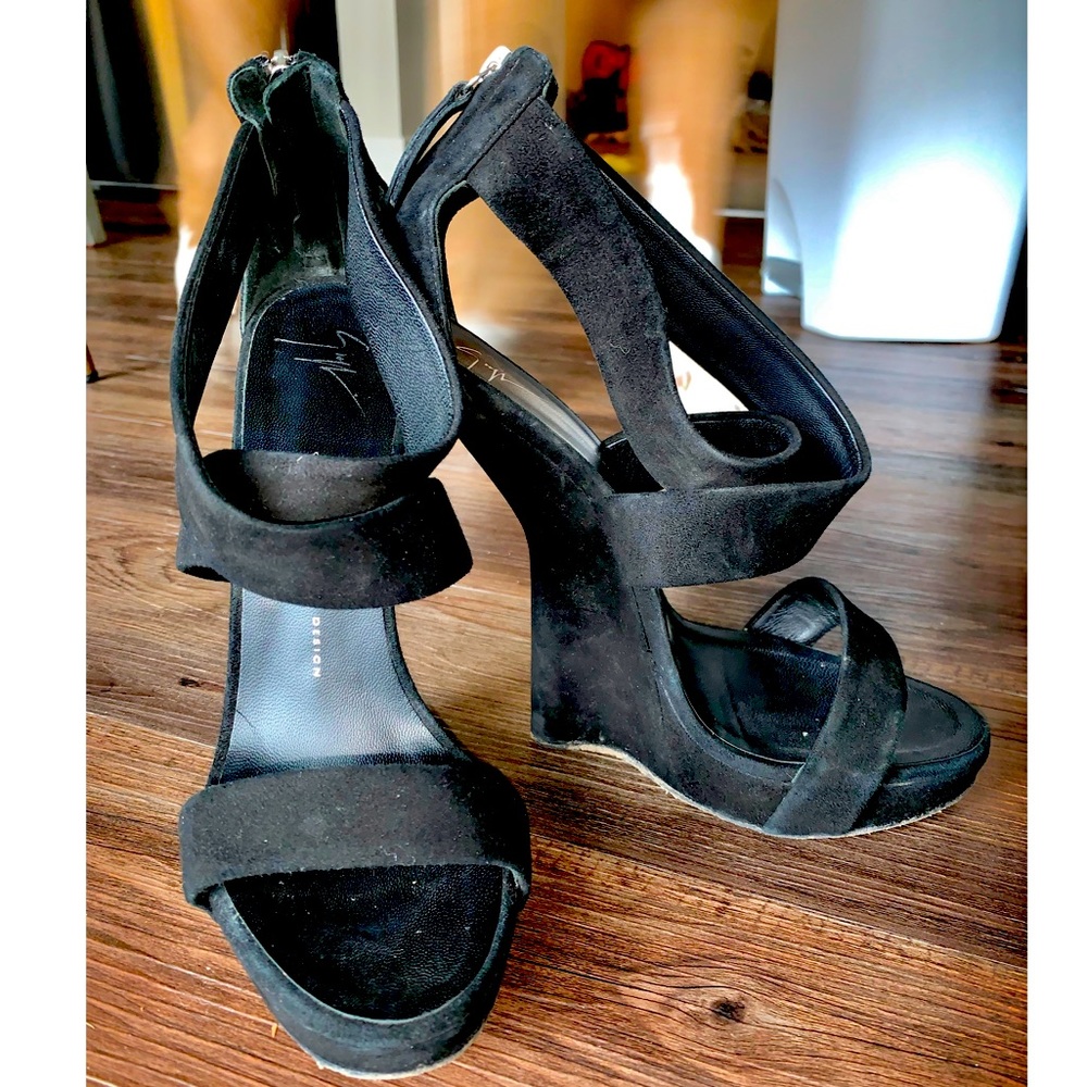 Giuseppe Zanotti heel less wedge women’s 11 black suede